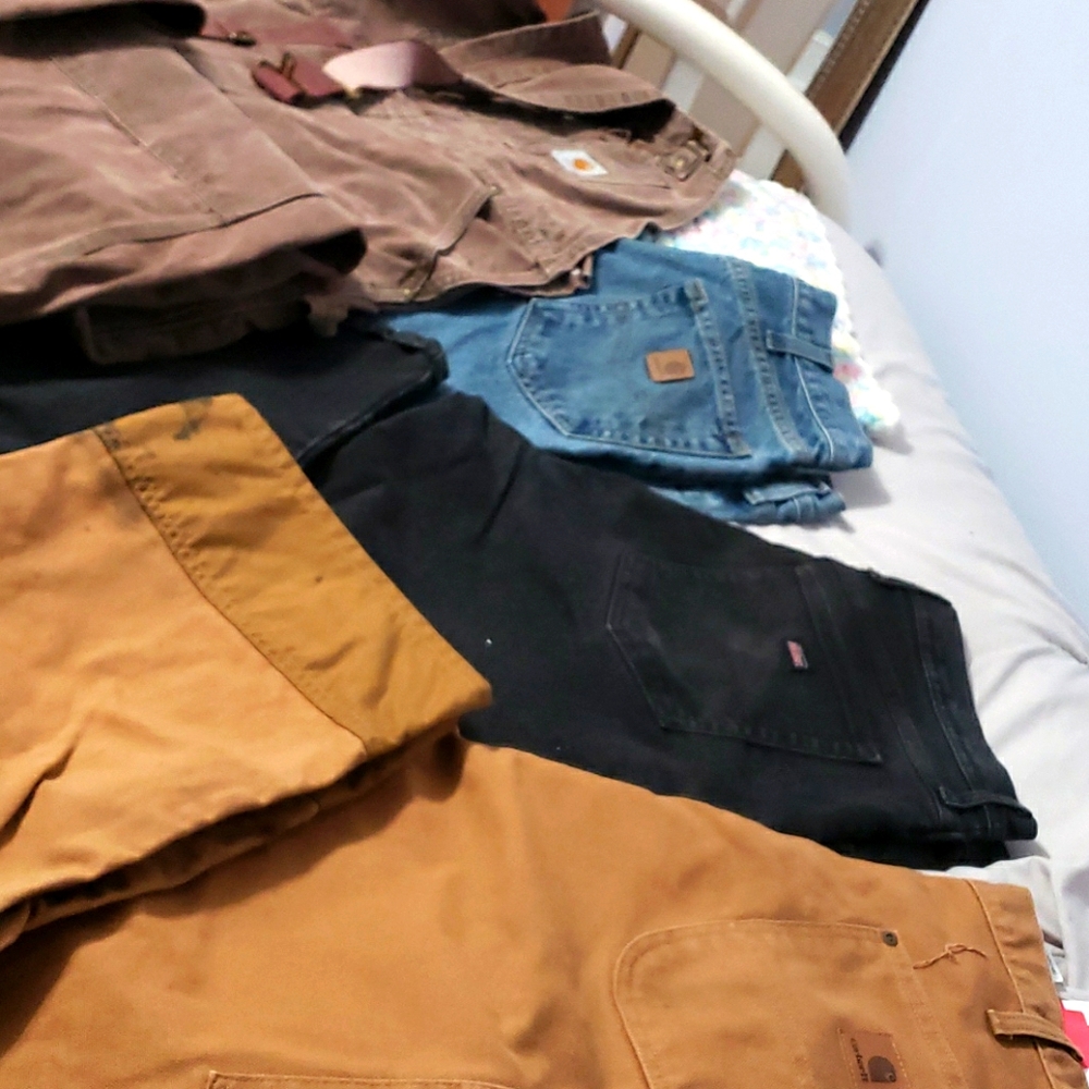 4 pairs of used WORK pAntssome are stained some ar